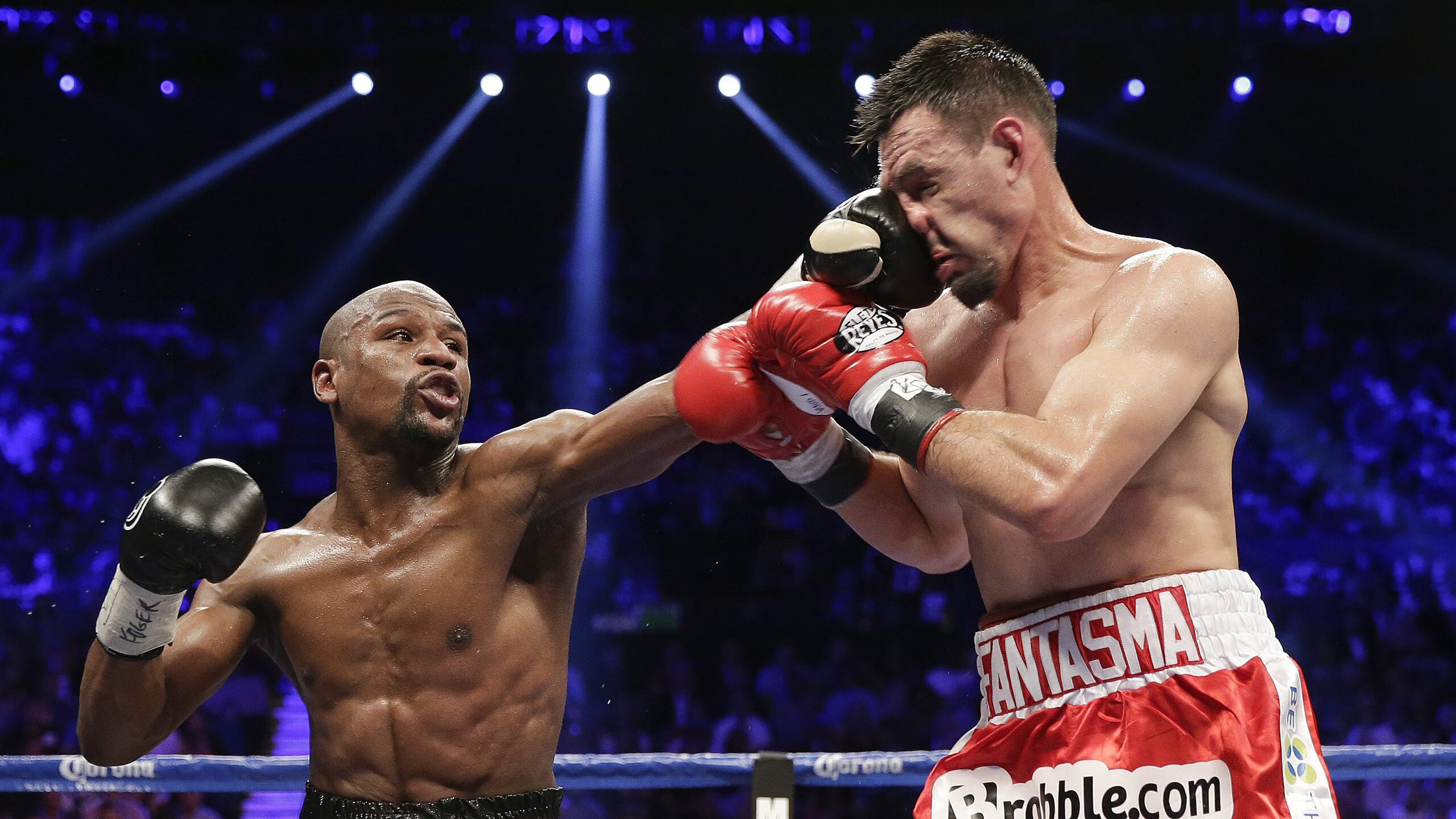 多场比赛精彩瞬间综述，谁的表现最令人震惊？，回顾比赛精彩瞬间