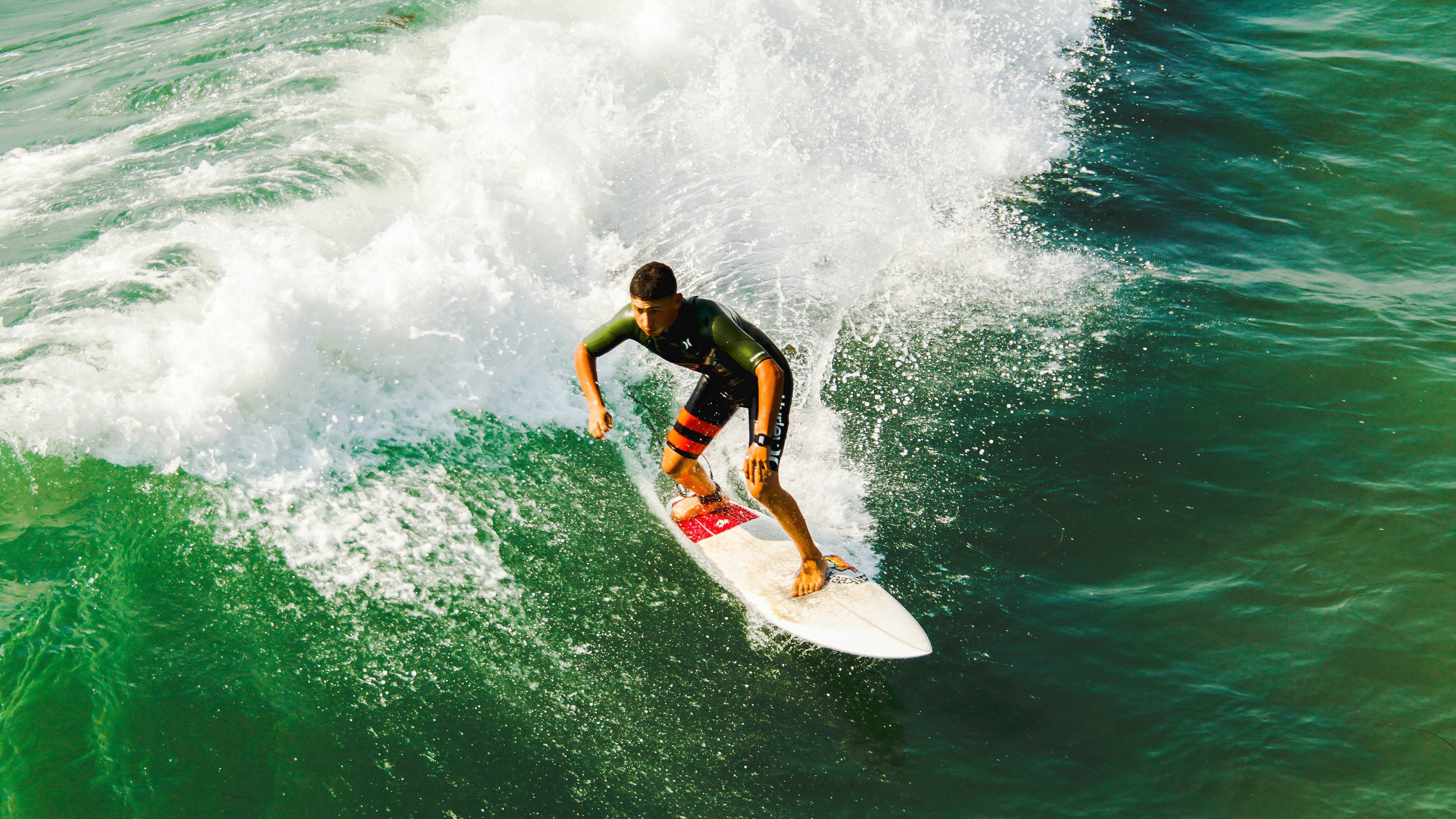 赛事亮点回顾:年度最佳战役赏析,最佳战绩怎么讲